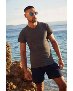 Fruit of the Loom Men's Valueweight V-neck T-shirt (61-066-0)