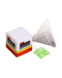 Quadratische Schachtel mit Tee